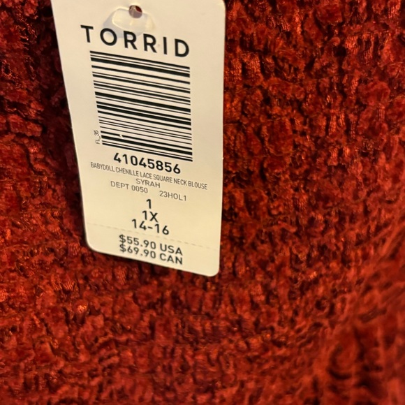 Torrid chenille baby doll top - Picture 3 of 3